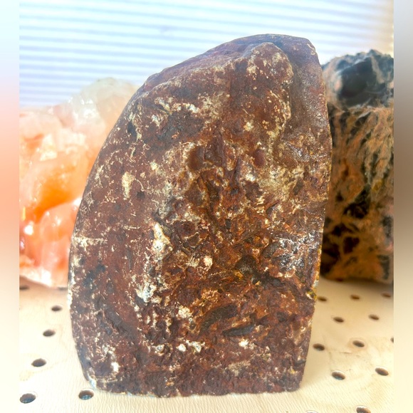 Agate pink geode polished stone crystal - Picture 4 of 6